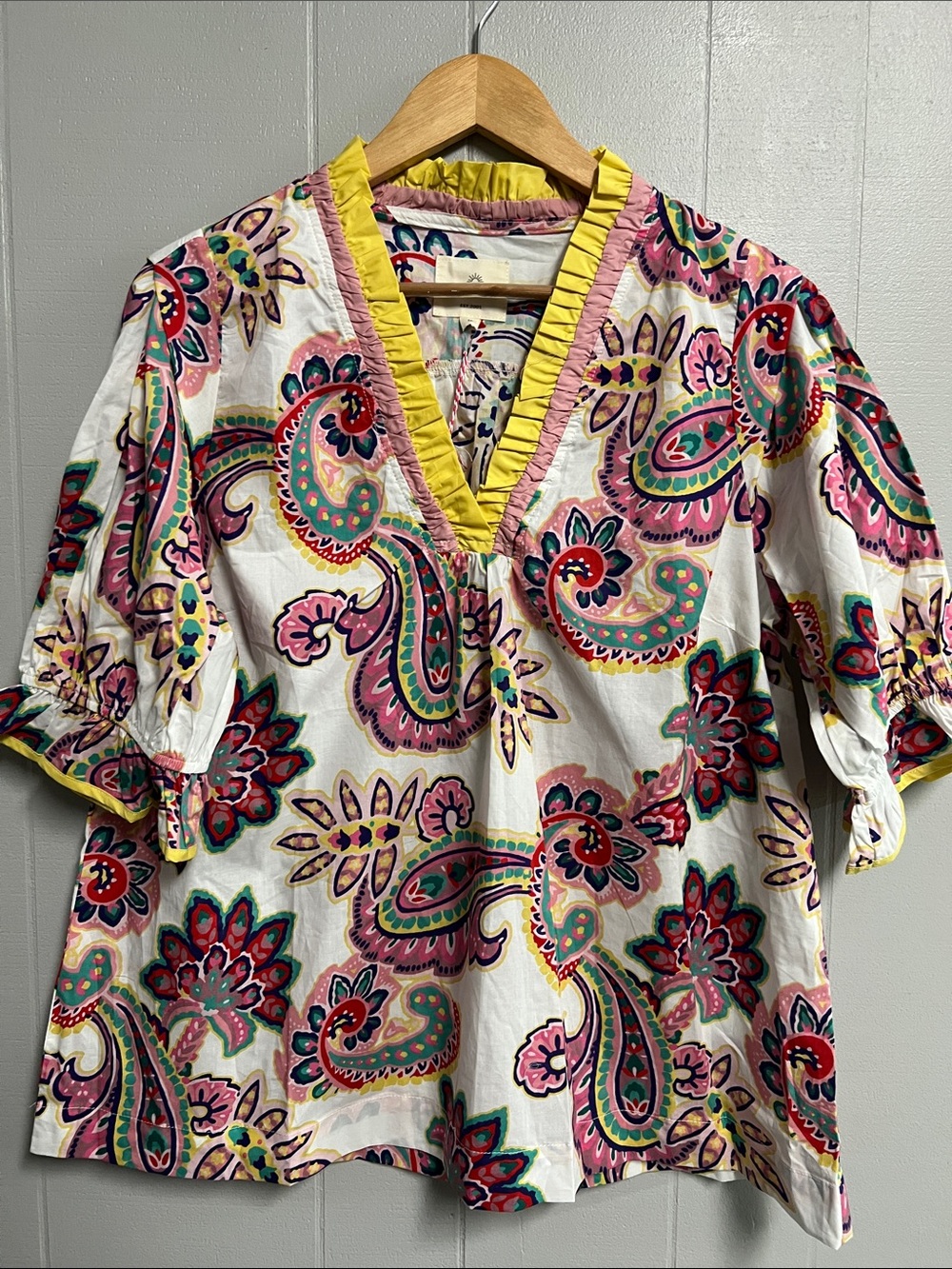 NWT Umgee Floral Blouse Medium